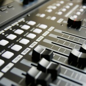 SOUND MIXERS